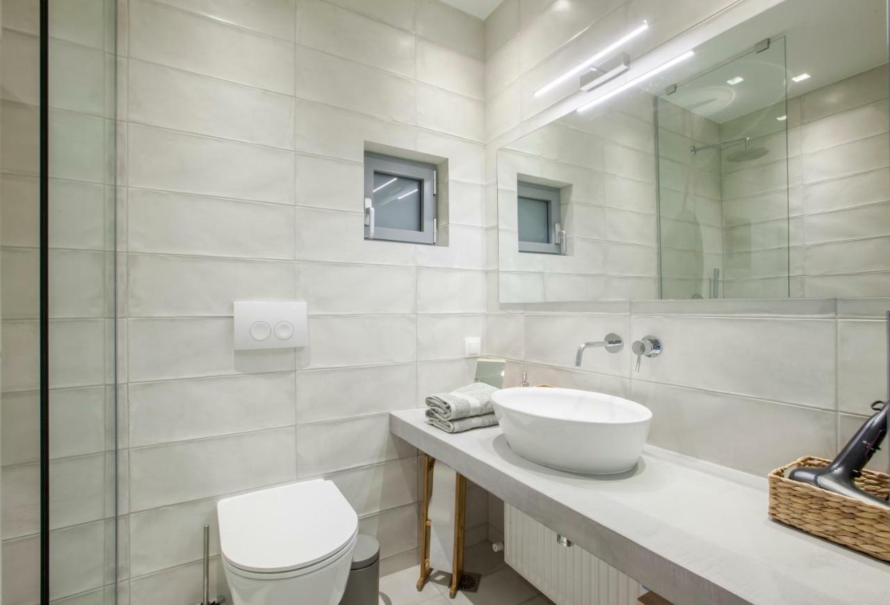 Alterra Vita City Apartment Szaloniki Kültér fotó